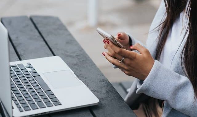 apps for employee communication blog