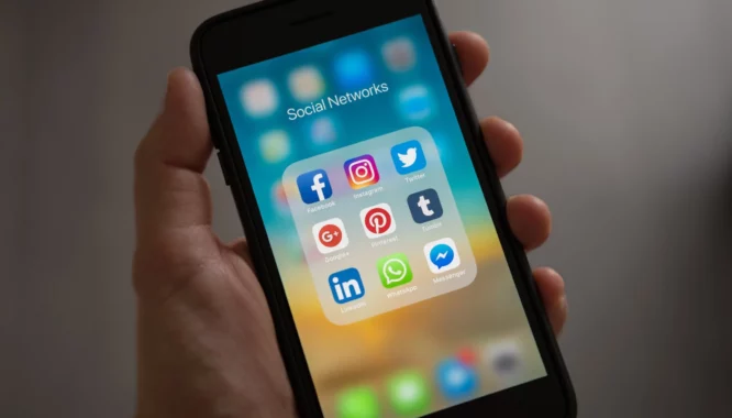recrutement-reseaux-sociaux